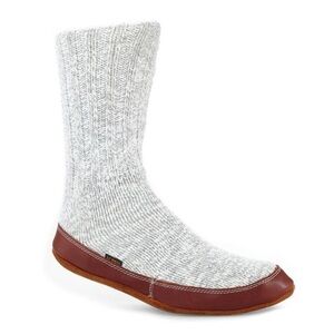 Acorn slipper sock unisex oatmeal/ leather/ suede NWOT. Women’s size 7.5-8.5 med
